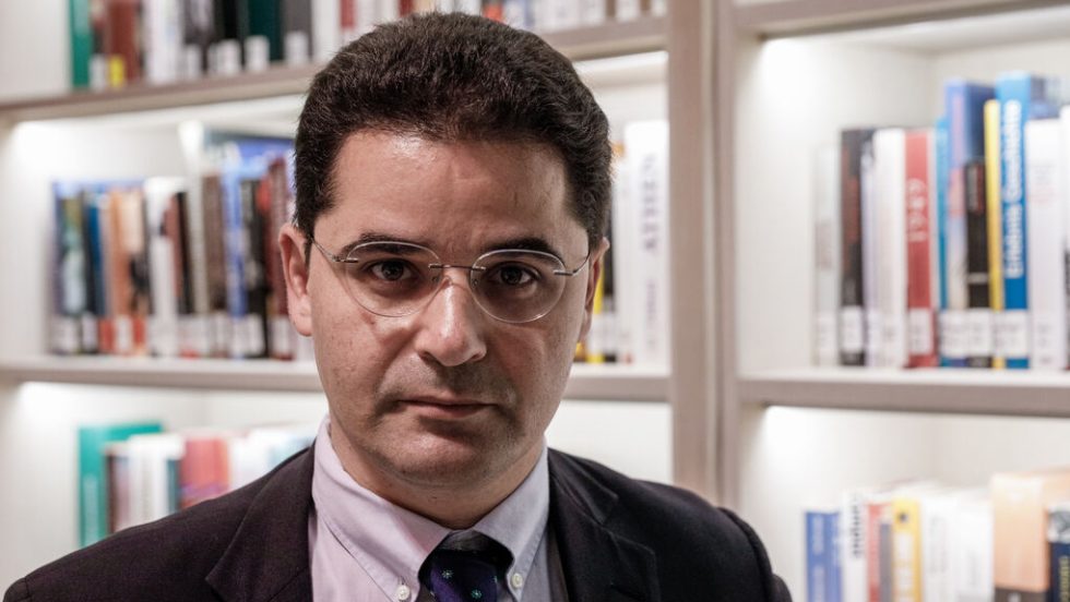 Κουκάκης για Τζαβέλλα και το νέο «θάψιμο» των υποκλοπών: «Να απολογηθεί στους συναδέλφους του και στην Ιστορία»